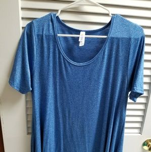 Like new Lularoe Randy Tee size Small